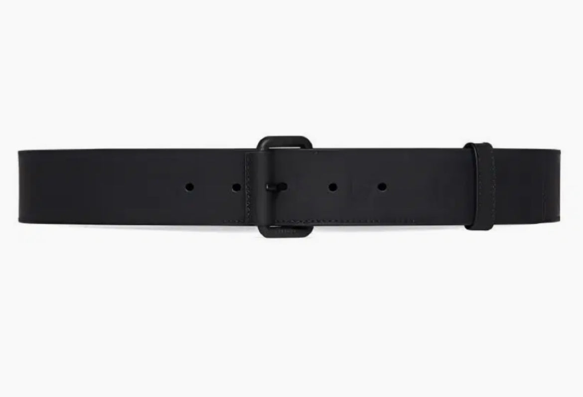 Gucci GG Rubber-Effect Belt — Black Leather — Style 771297 (Size 85)