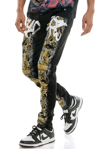 KND4870 Black | KDNK Tapestry Print Jeans