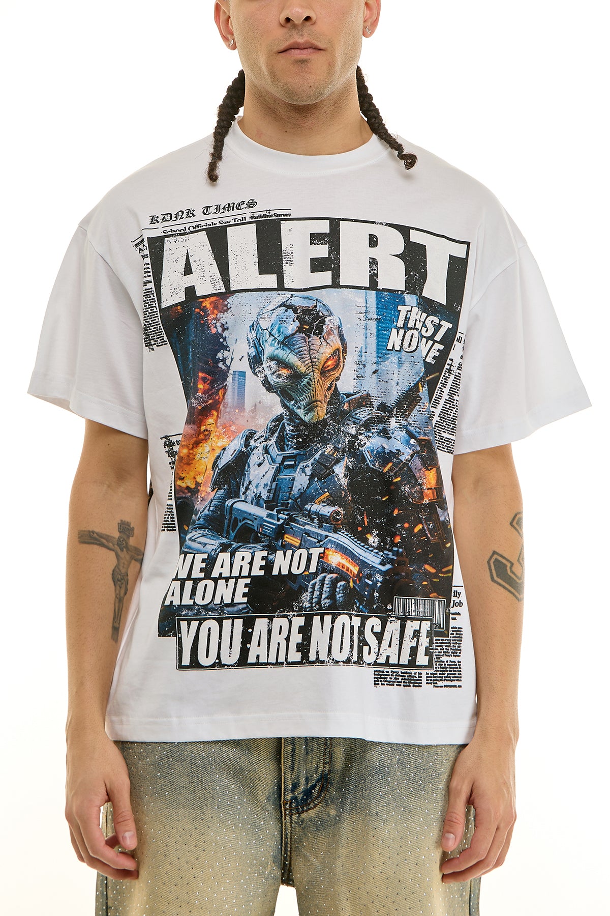 KNT098 White KDNK Graphic Tee